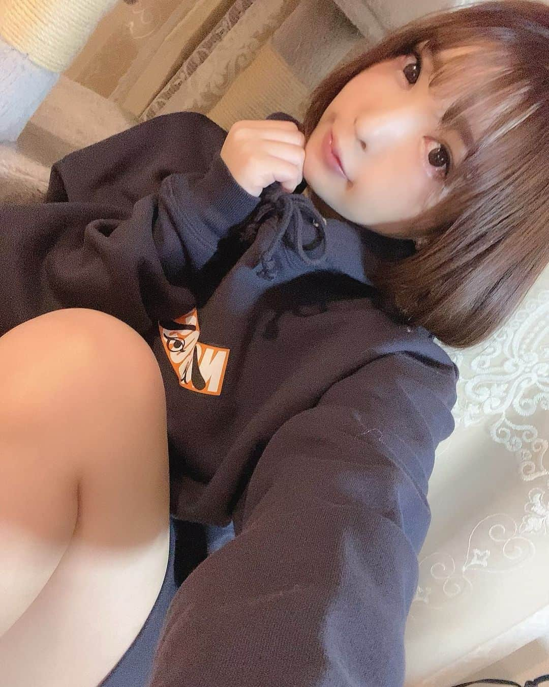 まいてぃ（粕谷まい）さんのインスタグラム写真 - (まいてぃ（粕谷まい）Instagram)「ノボセのお洋服沢山届いた😍😍 ・ ・ ・ ・ ・ ・ ・ ・ ・ ・ ・ ・ ・ ・ ・ #博多 #博多ノボセ #パーカー女子 #可愛い」2月17日 13時09分 - maity_0917