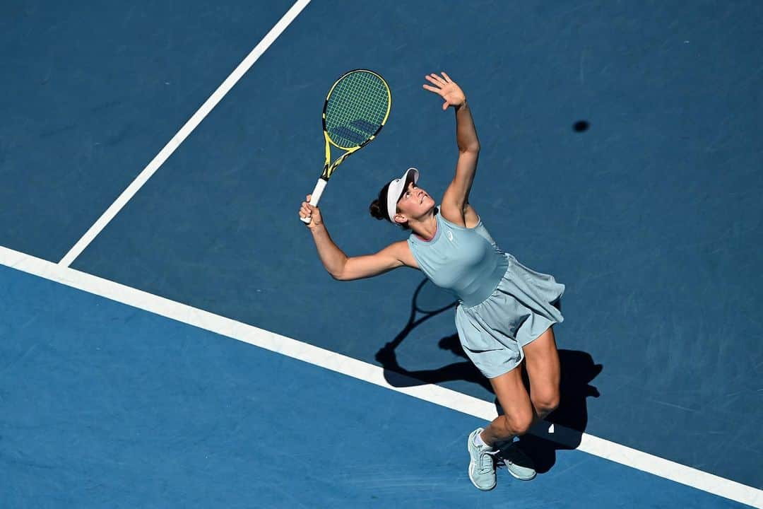 WTA（女子テニス協会）さんのインスタグラム写真 - (WTA（女子テニス協会）Instagram)「Winning moment 💙 Next stop, the @australianopen semifinals! #AO2021」2月17日 13時22分 - wta