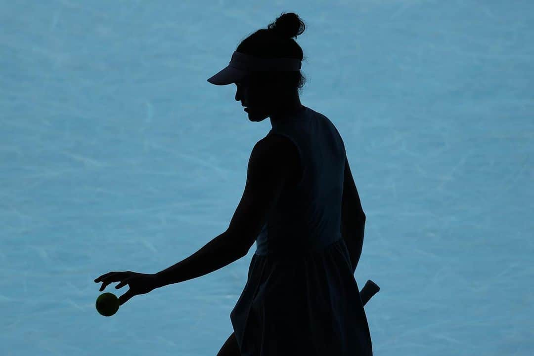 WTA（女子テニス協会）さんのインスタグラム写真 - (WTA（女子テニス協会）Instagram)「Winning moment 💙 Next stop, the @australianopen semifinals! #AO2021」2月17日 13時22分 - wta