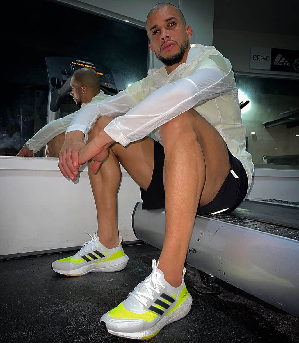 マテウス・ドリア・マセドさんのインスタグラム写真 - (マテウス・ドリア・マセドInstagram)「@adidasmx #creadoconadidas #ultraboost」2月17日 13時42分 - doria21