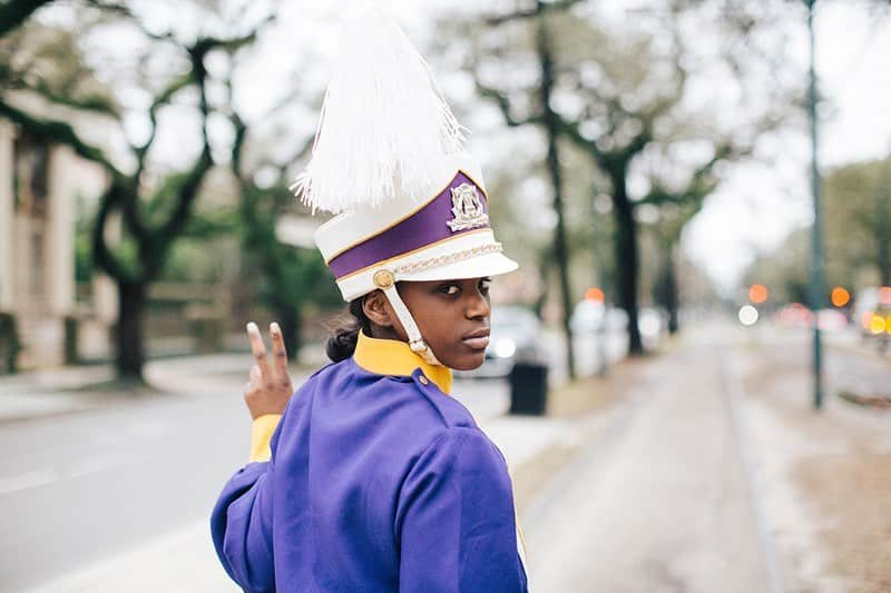 National Geographic Creativeさんのインスタグラム写真 - (National Geographic CreativeInstagram)「Photo by @akasharabut / Happy Mardi Gras from New Orleans! Laniya Rayford, 18, plays the cymbals at Edna Karr High School in New Orleans. She was in line to be drum major for Karr but things changed after the pandemic hit. This Mardi Gras would have been her last performance with the marching band. St. Charles Avenue is a major parade route, this is where she would have been marching with her peers during a regular Mardi Gras season.  High School marching band members in New Orleans are some of the hardest working teenagers in the world. They have practice every single day of the year including summer and in the rain or shine. The average parade route is 6 miles long and most students are expected to attend school the following morning after a parade. It is common for many parade routes here in New Orleans to take up to 6 hours to reach the end. This year Laniya isn't on her normal practice routine. Edna Karr marching band director Chris Herrero has been delivering instruments to students and offering one on one instruction to help seniors prepare for college. The students really miss playing music with each other.」2月17日 13時54分 - natgeointhefield