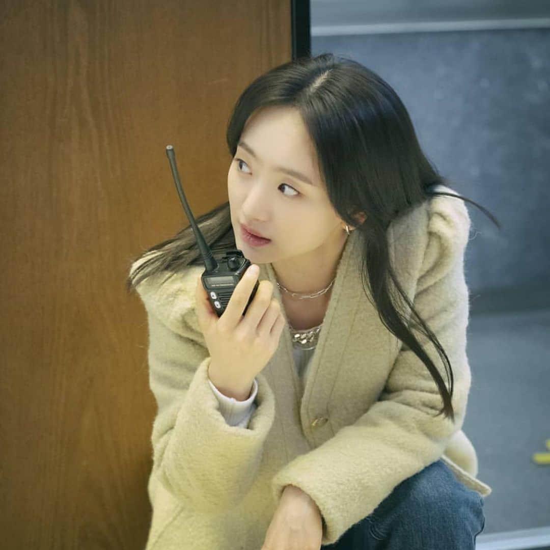 ウォン・ジナのインスタグラム：「네, 우리현장 너무 좋아요🤍」