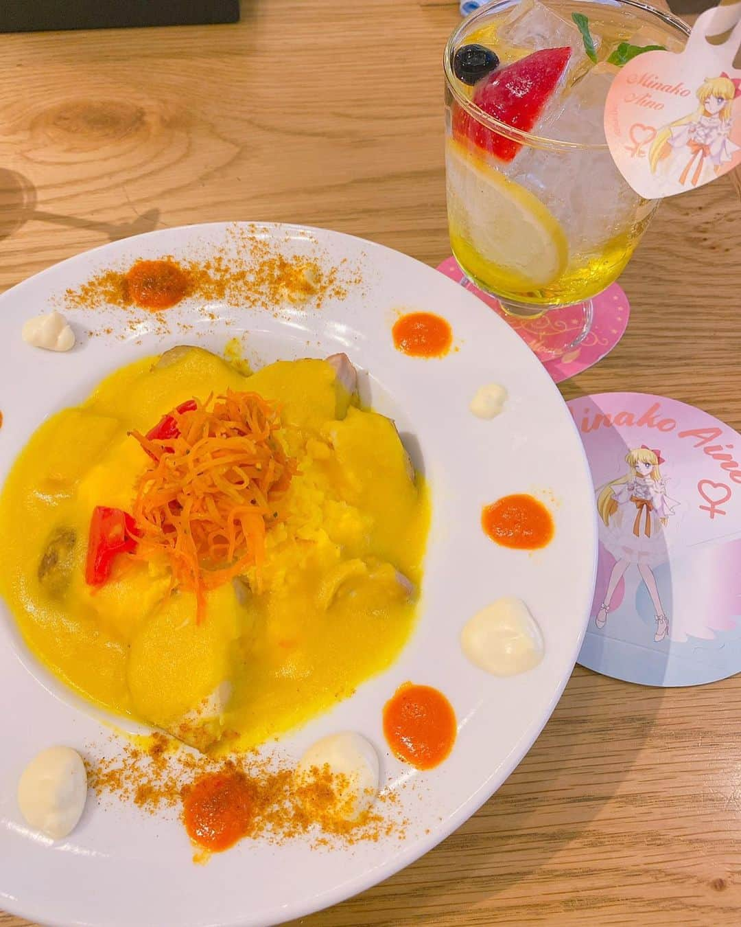 一條りおなさんのインスタグラム写真 - (一條りおなInstagram)「セーラームーンカフェ🌙🎀🍰🍽💕 . #sailormooncafe  #sailormoon  #cafe #sailorvenus  #emiriawiz #セーラームーンカフェ #セーラーヴィーナス推し  #愛野美奈子」2月17日 14時34分 - riona.i