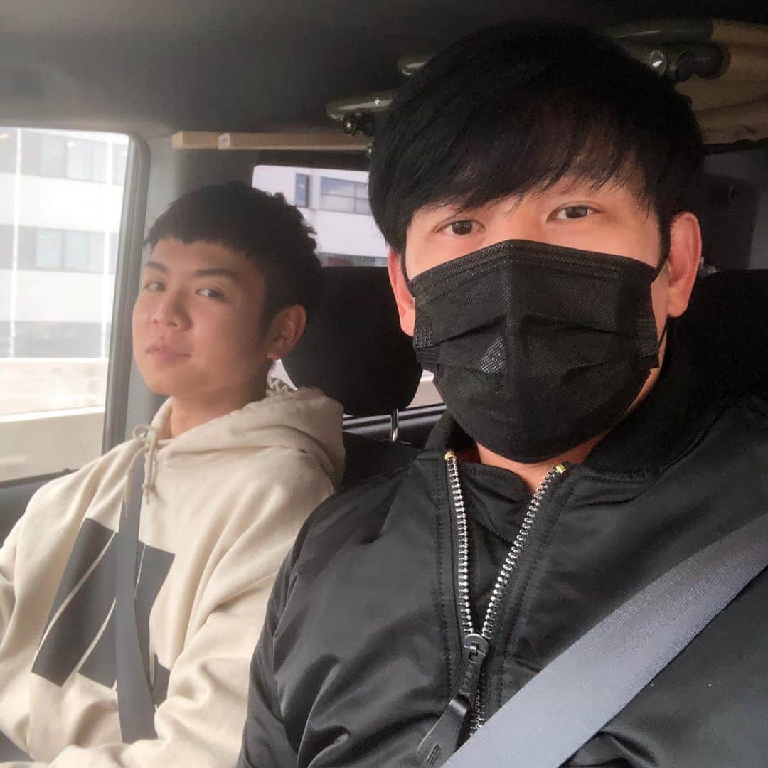 宮上元克のインスタグラム：「同伴出勤 #佑聖」