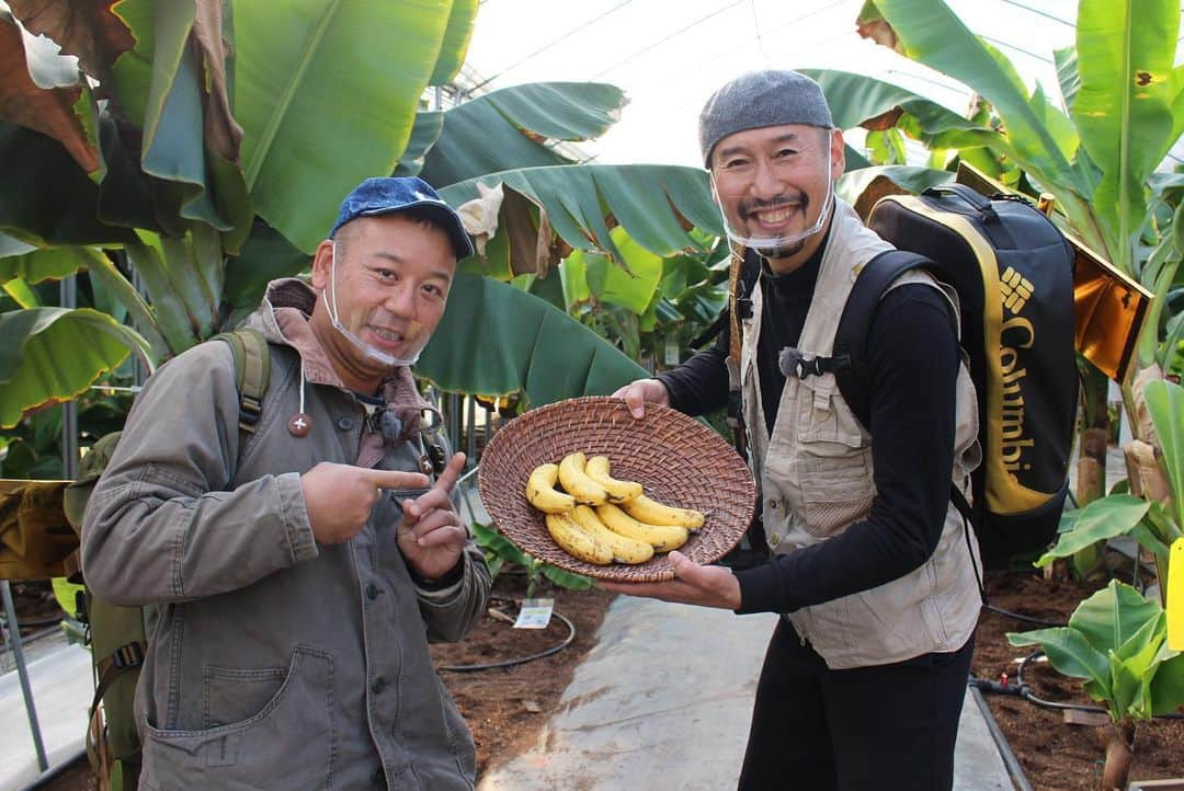 西村瑞樹（西村キャンプ場）さんのインスタグラム写真 - (西村瑞樹（西村キャンプ場）Instagram)「＼関東で今夜放送！／  関東にしむら〜の皆さま🙋‍♂️🙋‍♀️  お知らせがギリギリになってしまいました💦  『#西村キャンプ場 ザ・ゴールデン』〈スタート編〉が、今夜関東で放送されます！  🏕フジテレビ 『#西村キャンプ場 ザ・ゴールデン』 〈スタート編〉 ２月17日(水)26:50〜27:55 〈ゴール編〉 ３月９日(火)26:55〜27:55  〈スタート編〉のゴールデンなゲストは 📸戦場カメラマン #渡部陽一 さん 🐶ゴールデンレトリバー・さくらちゃん  ※今年１月15日に広島地区で放送されたものです。  スタッフのそわそわ感が伝わりませんように…笑 いつも通り"ながら見"でお願いします🙏  #バイきんぐ #西村瑞樹 #お笑い #バラエティ #フジテレビ #広島 #キャンプ #キャンプ場 #camping #犬 #ゴールデンレトリバー」2月17日 15時47分 - tss_nishimuracamp