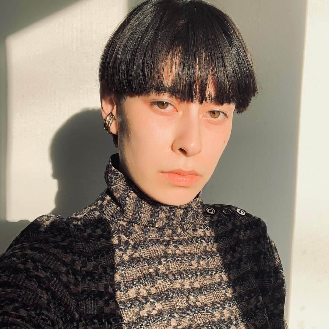 ＲＩＯ Ｎ Ａのインスタグラム：「Sideburns.」