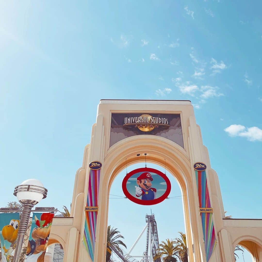 池田沙代のインスタグラム：「久しぶりの#USJ 🌍🧡 来月リベンジしたいなぁ🧡笑 . キノコいっぱい🍄笑 . . #ユニバ#ユニバーサルシティ#ユニバーサルスタジオジャパン」