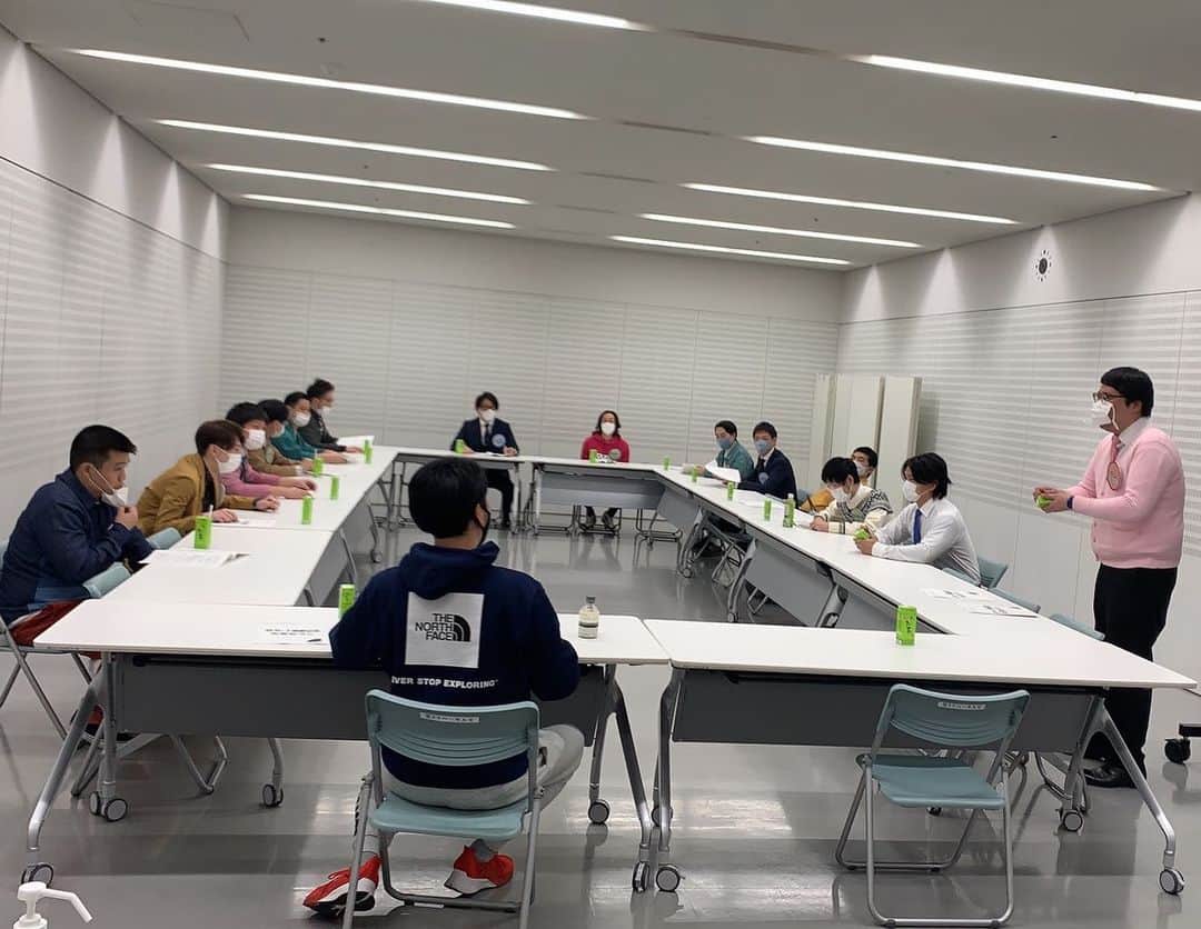 宮戸洋行のインスタグラム：「いよいよ明日！23時15分よりテレビ朝日系列にて放送されます『アメトーーク』大宮セブンの回！どんなオンエアになるのか…楽しみすぎます！僕たちは単独のリハ中でリアタイはできませんがみなさまぜひご覧くださいm(_ _)m」