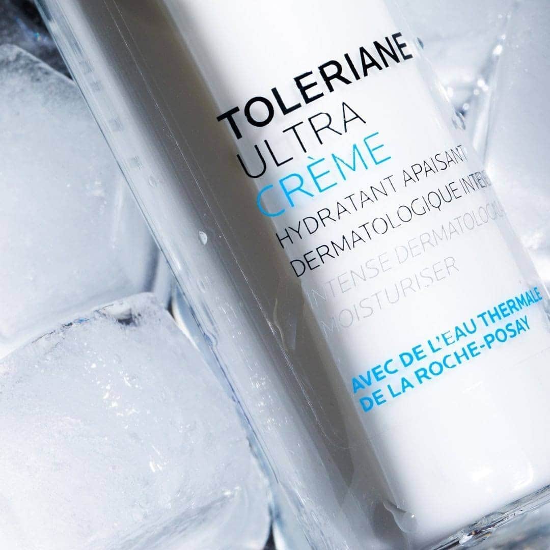 LA ROCHE-POSAY JAPAN ラロッシュポゼのインスタグラム：「＼毎日のスキンケアに ／ . マスクによる肌荒れや花粉、乾燥で、肌トラブルを抱えている方も多いのではないでしょうか？ そんな方は、毎日のスキンケアの最後に、#トレリアンウルトラ を使ってみませんか？ . トレリアン ウルトラは、乾燥や季節の変わり目で肌の調子が悪い方にオススメの保湿クリームです。 しっとりうるおいを保つシアバターや、肌をおだやかに整えるニューロセンシン（整肌成分）を配合。湿度がとても低くなる2月の乾燥対策にぴったりの商品です。 . 是非チェックしてくださいね🌿 既にお使いいただいている方は、コメント欄で使用感や好きなポイントを教えてください！ . トレリアン ウルトラ（トレリアン ULT）40mL 5,060円（税込）  #ラロッシュポゼ #larocheposay #乾燥肌 #敏感肌 #敏感肌対策 #乾燥対策 #スキンケア #低刺激 #冬メイク #敏感肌コスメ #ドクターズコスメ #保湿ケア #美肌レシピ #美肌作り #肌荒れ改善 #素肌感 #素肌美人 #素肌美 #スキンケアマニア #肌メンテナンス #肌断食 #デイリースキンケア #保湿クリーム #肌ケア #美容好きさんと繋がりたい #肌の悩み #スキンケア好きさんと繋がりたい #ボディクリーム #コスメレポ」