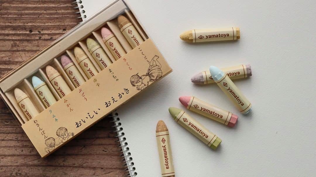 Kawaii.i Welcome to the world of Tokyo's hottest trend♡ Share KAWAII to the world!のインスタグラム：「Nope, these are not pastel-colored crayons. They're wasan-bon, a traditional Japanese sugar candy, made with a new and creative twist by @yamatoya1778. Tune in as RinRin and Misha give them a try.  Shop name: Koshinoyuki-honpo Yamatoya Address: 3-3 Yanagihara-cho, Nagaoka City, Niigata Prefecture 940-0072 Nearest Station：JR Nagaoka Station HP: https://koshinoyuki.official.ec/  Click on the profile link for the video!! (FREE) @kawaiiiofficial  Check out Kawaii International "We're Obsessed With Miniatures!" for more details! ↓ 26:20 MOGU-MOGU Time  #wasanbon #JapaneseSweets #crayon #kawaii」