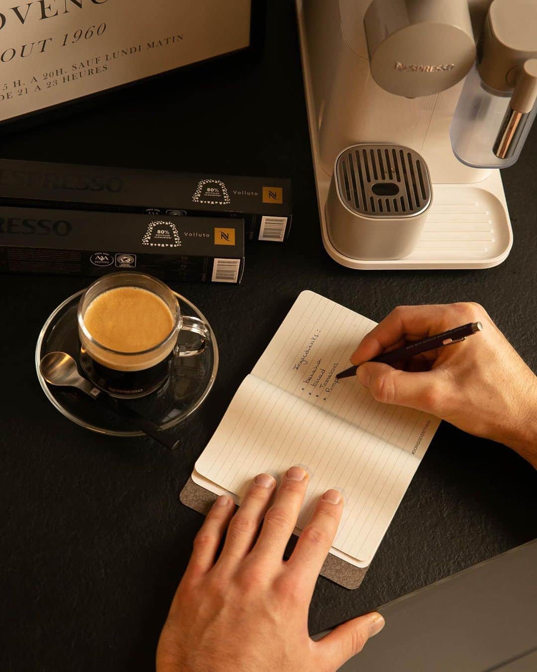 Nespressoのインスタグラム：「Preparing the perfect coffee break includes home made baked goods, the perfect organic table cloth and most importantly - our Volluto coffee capsules made with 80% recycled aluminium.   📷 : @dennisvanpeel   #Nespresso #Vertuo #SustainableCoffee」