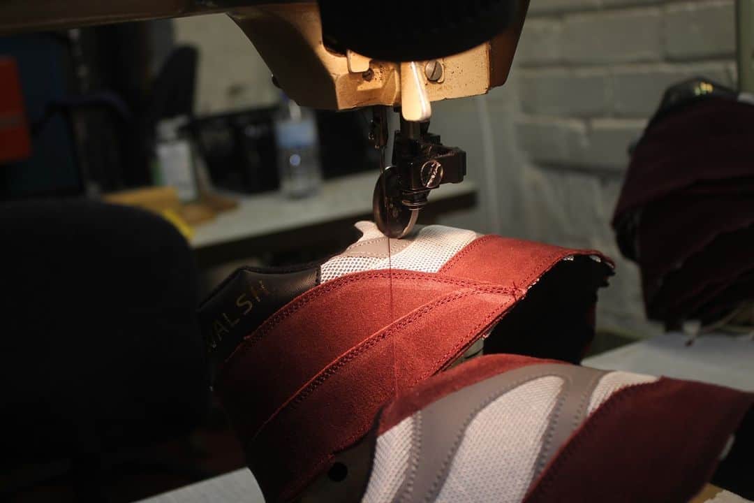 のインスタグラム：「Sad that Sale has ended? Well keep your eyes peeled as we begin to drop our SS21 Collection 👀  #normanwalshuk #normanwalsh #britishmanufacturing #madeinbritain #ukmfg #shoes #footwear #sneakers」