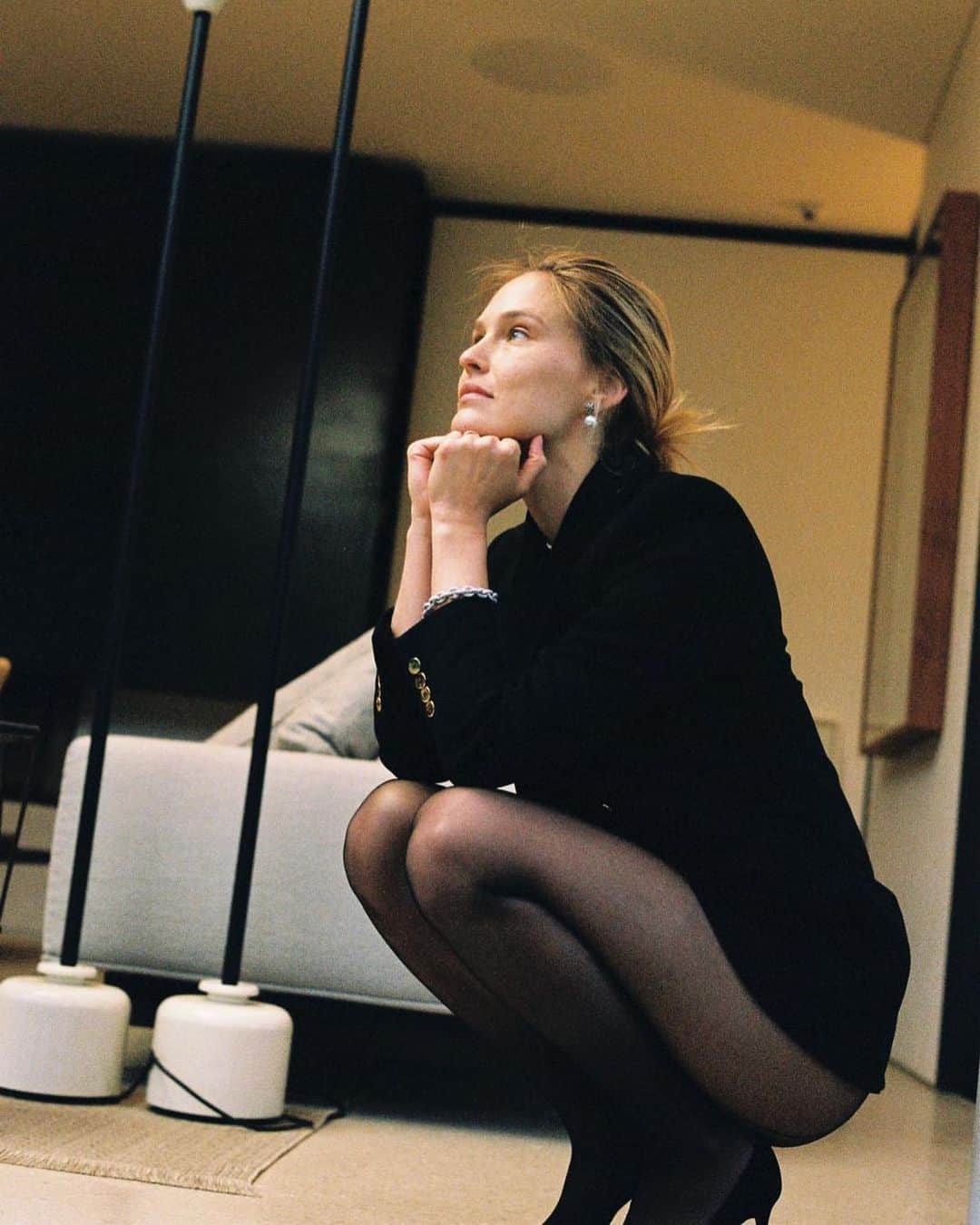 バー・ラファエリのインスタグラム：「⭐️」