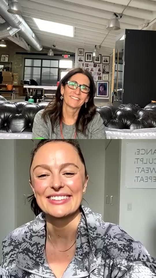ボビー・ブラウンのインスタグラム：「Bobbi and @meganroup founder of @thesculptsociety chat all things entrepreneurship, healthy lifestyles, beauty and babies.」
