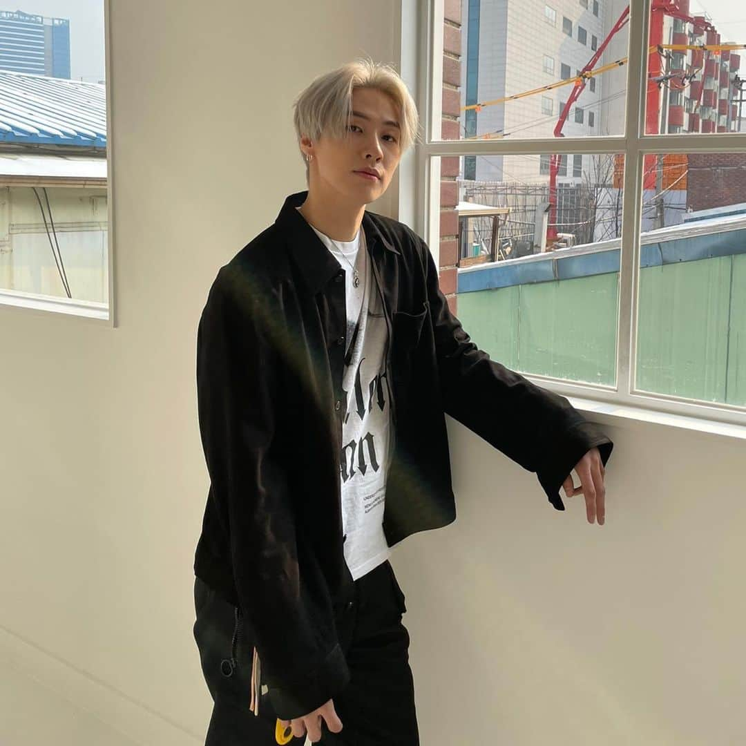 イ・スンヒョプ（N.Flying）さんのインスタグラム写真 - (イ・スンヒョプ（N.Flying）Instagram)「On the track」2月17日 20時08分 - sssn9_zzzn9