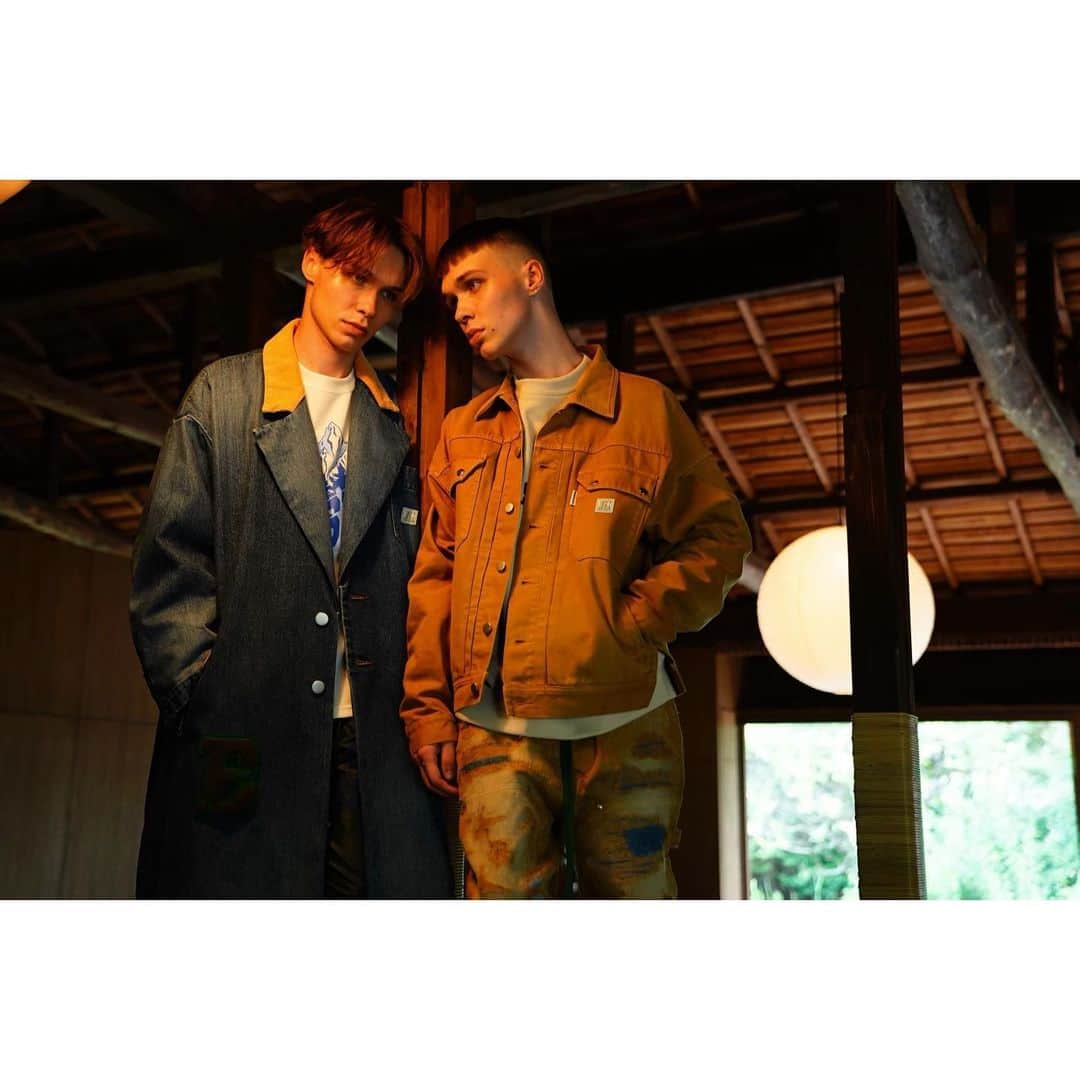 橘昌吾のインスタグラム：「mindseeker 2021ss ［inspiration］﻿ ﻿ photograph @yuyatakahashi.monster ﻿ hair & make @motooka_akihiro ﻿ direction & styling @shogo_tachibana ﻿ model @danil_____17 @nikita__0709 ﻿ ﻿ #mindseeker #2021ss #inspiration」