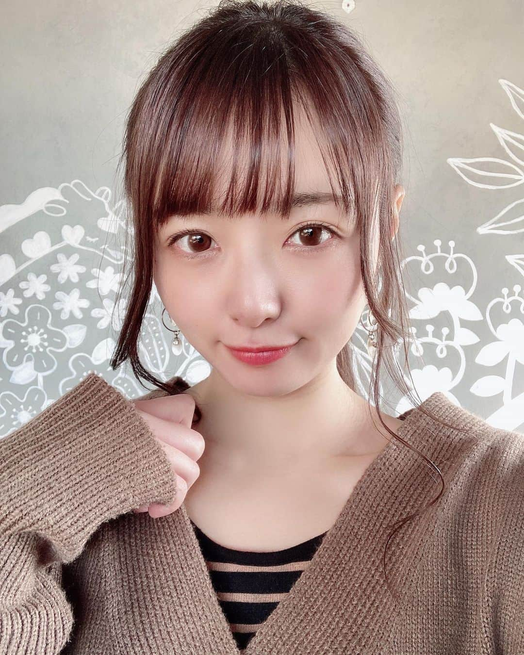 吉川さおりさんのインスタグラム写真 - (吉川さおりInstagram)「今日は風が強くて寒かったー🥶 明日も寒いかな😵  #グラビア #グラビアモデル #インスタグラビア #名古屋モデル #被写体モデル #作品撮り #カメラマンさんと繋がりたい #写真好きな人と繋がりたい #カメラ好きな人と繋がりたい #撮影会 #撮影会モデル #個撮 #撮影モデル #youtube #youtubeはじめました #youtuber #youtuber好きな人と繋がりたい #チャンネル登録よろしくお願いします #セクシー #ママ #シングルマザー #シンママ #可愛い子と繋がりたい #japanesegirl #followｍe」2月17日 20時43分 - sao56y