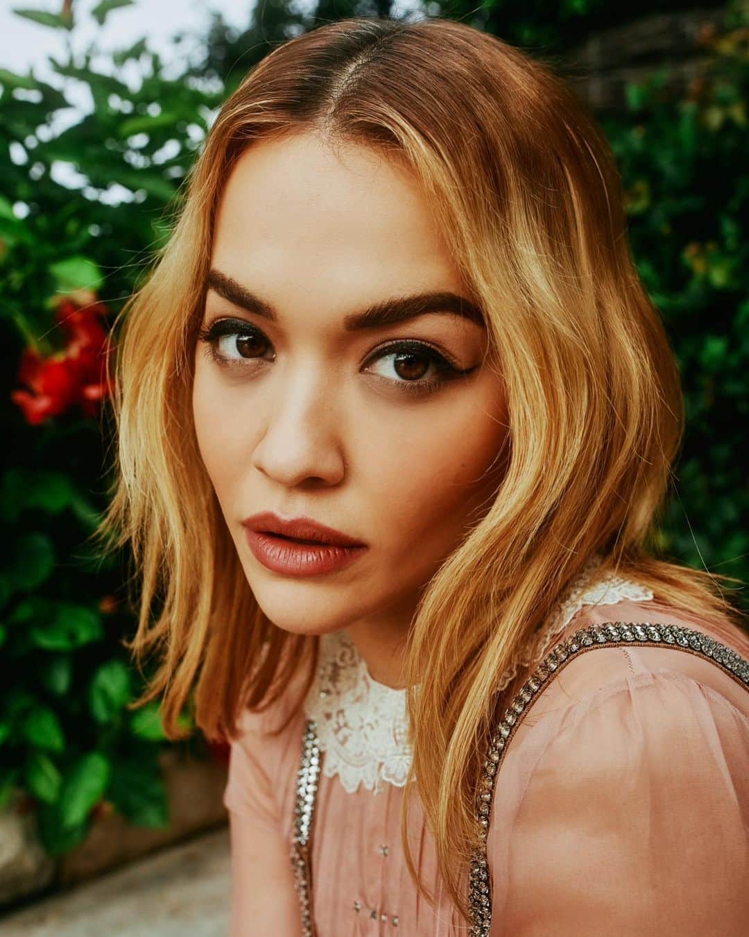 リタ・オラさんのインスタグラム写真 - (リタ・オラInstagram)「💐🌺🌸🌷」2月17日 20時52分 - ritaora