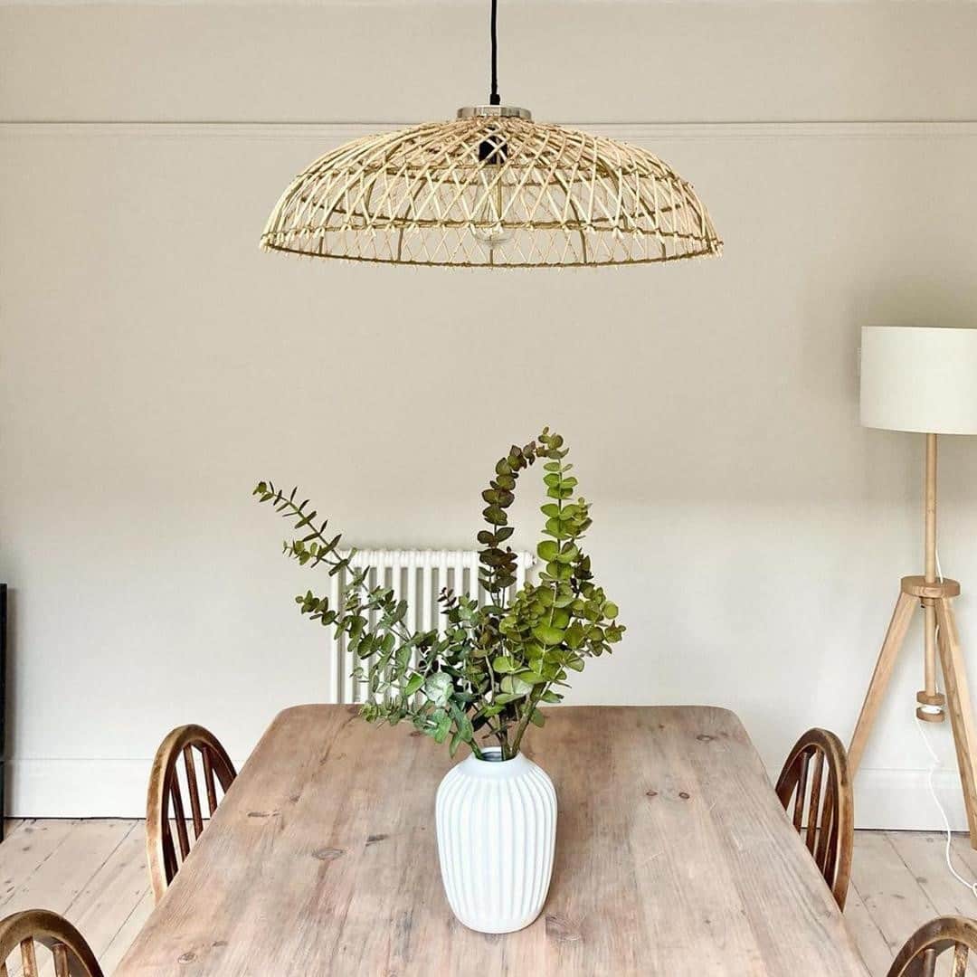 フレンチコネクションのインスタグラム：「Lighting that looks just as good switched off? The Elipse French Cane Ceiling Light (📷: @number_thirty_one).   #FrenchConnection #MyFC」