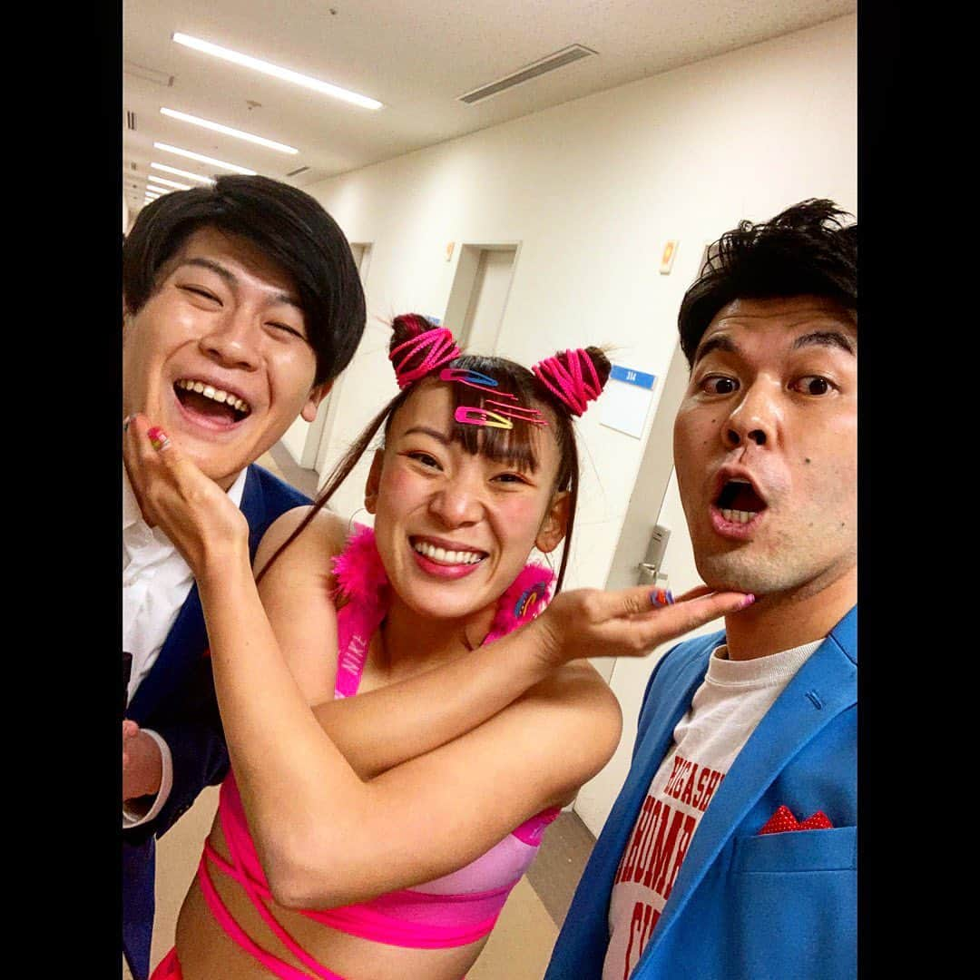 土佐卓也さんのインスタグラム写真 - (土佐卓也Instagram)「今日の家族写真 「フワちゃんと同じ収録❗️同期が同じ現場にいる喜び‼️」 卓也  #土佐兄弟 #家族写真 #フワちゃん #ワタナベコメディースクール #18期  #CultureZ #あるある土佐カンパニー #土佐カン #木村拓哉 さん #リスペクト #staysafe  #staypositive」2月17日 21時47分 - takuyatosa1