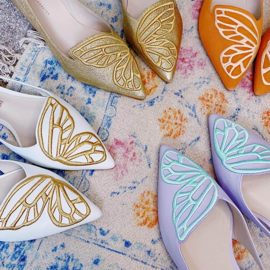 SOPHIA WEBSTERのインスタグラム：「Slip on Spring with our signature Butterfly flats! 🦋🌸 ⁣ ⁣ #SophiaWebster #SophiaWebsterWings」