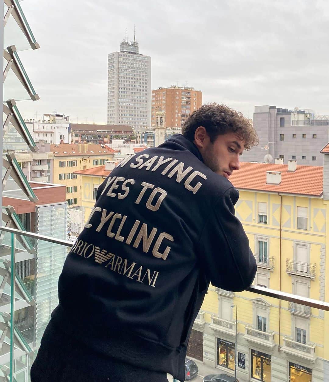 のインスタグラム：「Support sustainability with the #r_EA @emporioarmani collection made with recycled materials」