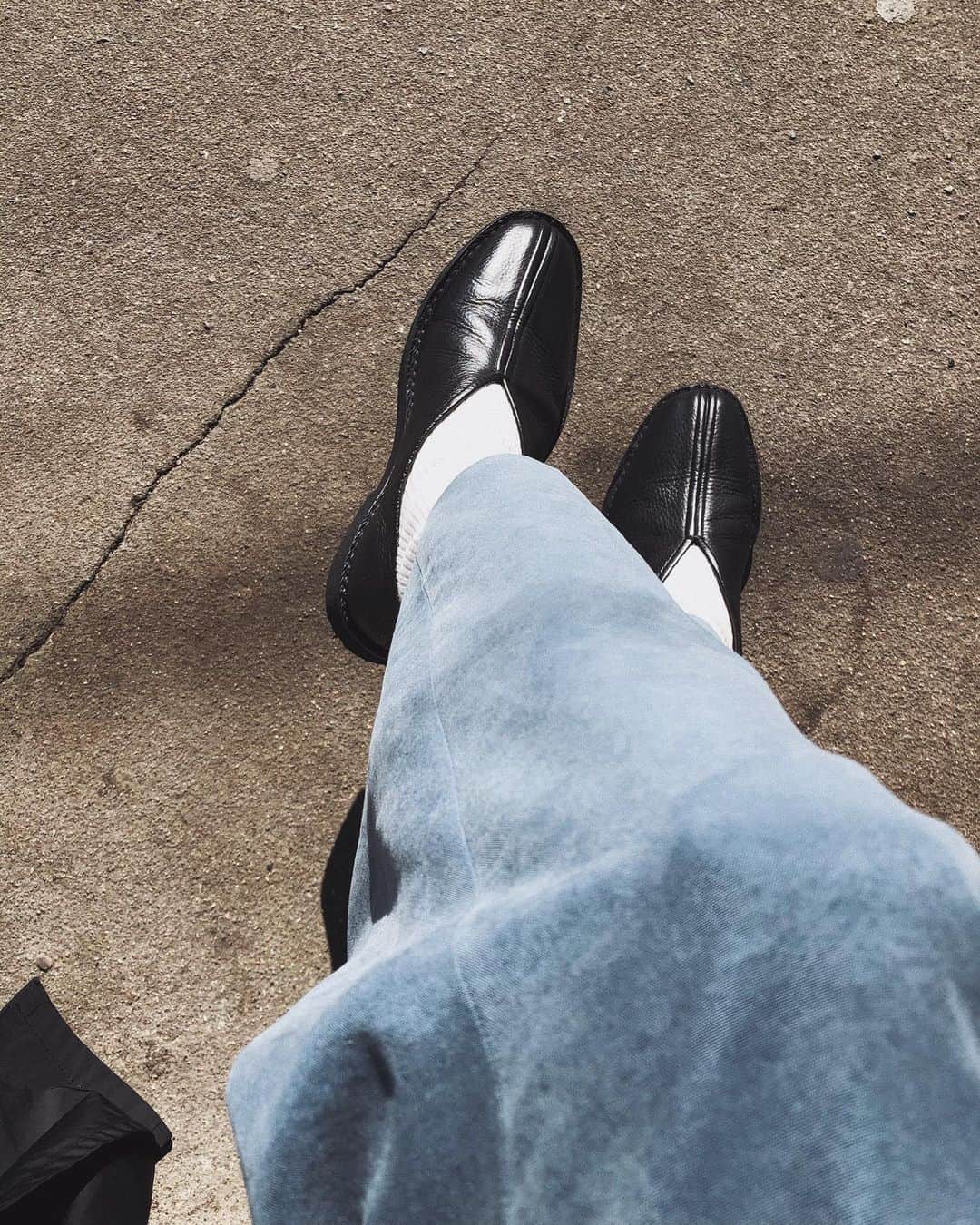 陣内勇人のインスタグラム：「. ニートとルメール。  まだまだ寒いわ。  #neat_tokyo #lemaire」