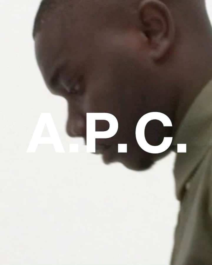 アーペーセーのインスタグラム：「A.P.C. Spring/Summer 2021 collection.⠀ ⠀ @goldiewilliams_ interviewed and filmed by Tess Petronio (@documentedbytess )  Creative direction: @suzannekoller   Available in stores and at apc.fr⠀ ⠀ #APC #APCcollection #APCSS21」
