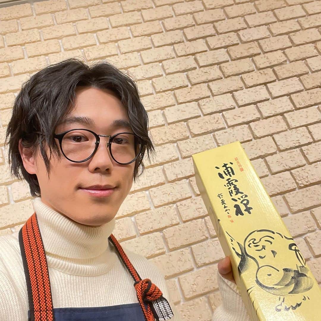 粕谷雄太のインスタグラム：「声酒かたり見てね🤗 19日19時から超A&G＋にて！！  #声酒かたり #神酒ノ尊 #みきみこ」