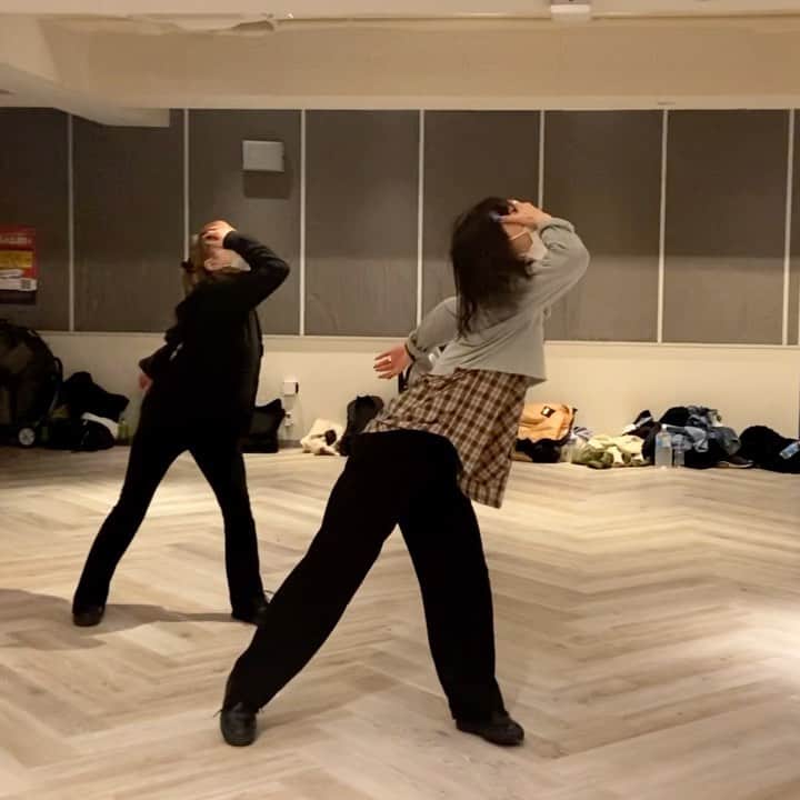 のインスタグラム：「ちゃんかぬのみかんハート踊れた日🍊🧡 ぐちゃぐちゃだけどこの日のこの時のわたしです☺︎ 大好きな2人ありがとうね♡ @chanrika0317 @o_kan25_1」