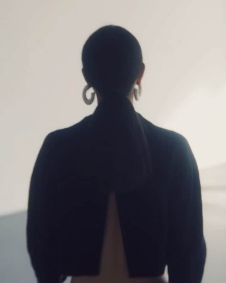 プロエンザスクーラーのインスタグラム：「Fall Winter 2021. Tomorrow, 11am EST on proenzaschoulerfw21.com and nyfw.com @nyfw @imgfocus #proenzaschouler」