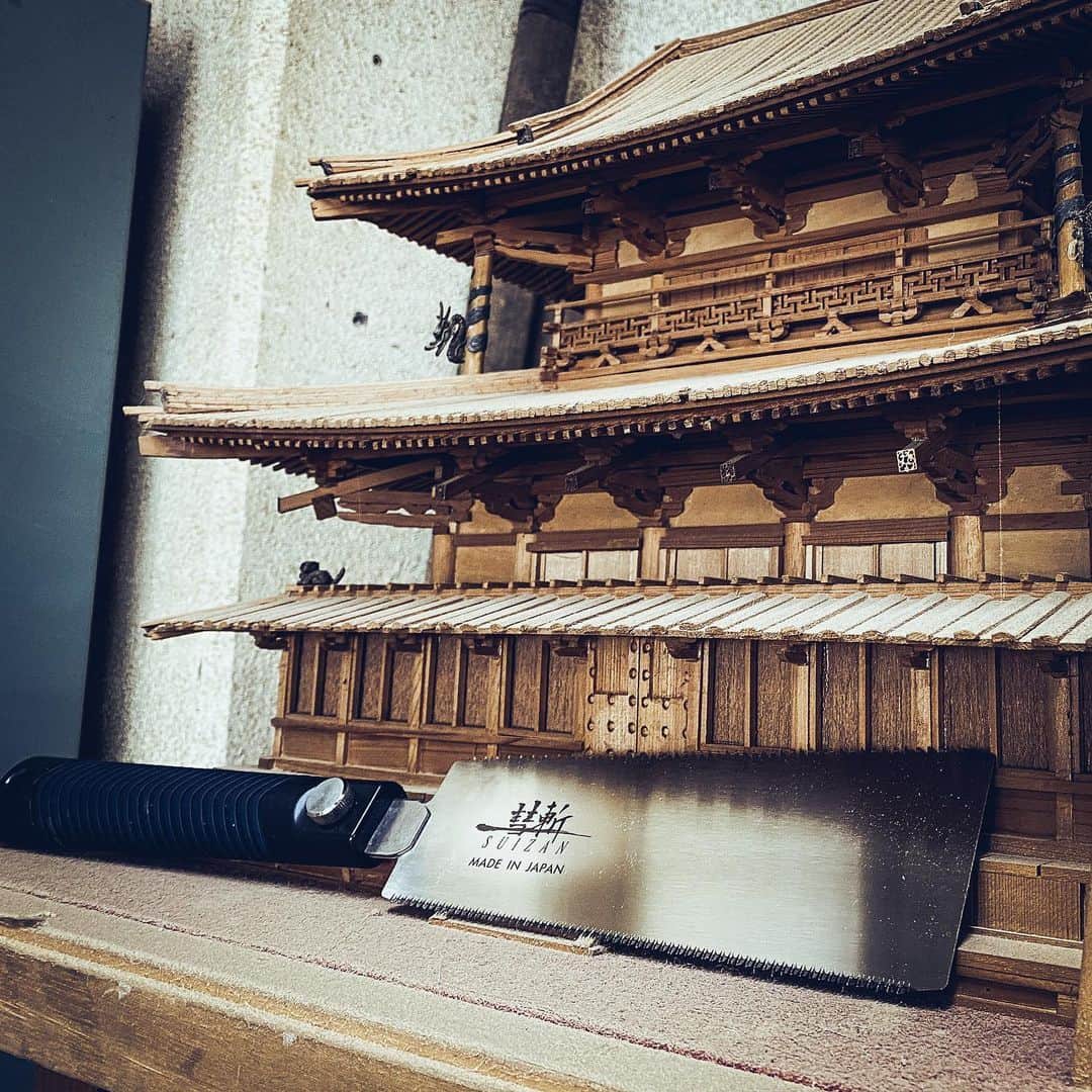 のインスタグラム：「SUIZAN Japanese Ryoba Pull Saw 7 Inch Double Edge Hand Saw for Woodworking  #suizan #japanesesaw #japanesesaws #japanesetool #japanesetools #japaneseplane #craftman #craftmanship #pullsaw #dovetail #dovetailsaw #handsaw #woodwork #woodworker #woodworkers #woodworking #woodworkingtools #furnitureworkshop #furnituredesign #furnituremakeover #furnituremaker #suizanjapan」
