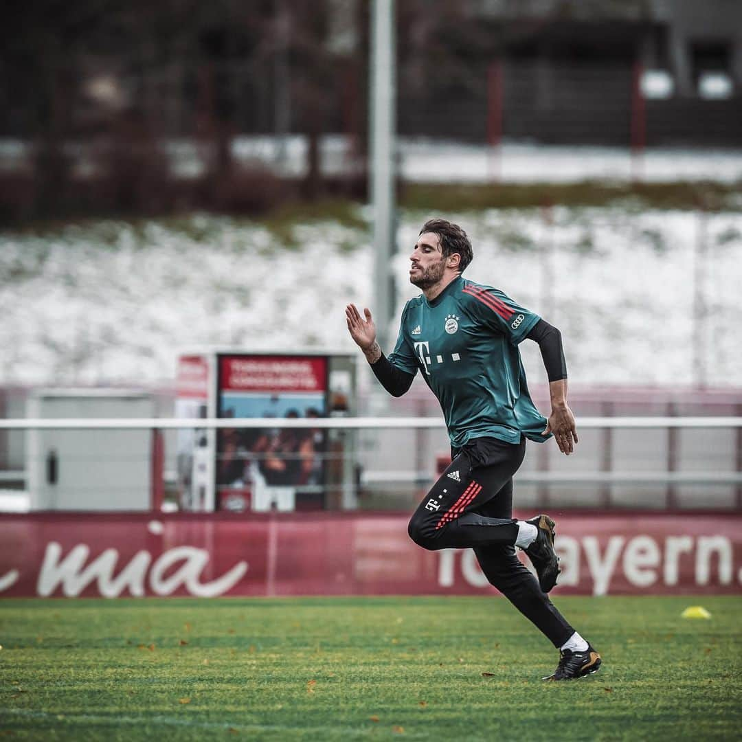 ハビ・マルティネスのインスタグラム：「Back on track 💪 #Javi8 #fcbayern」