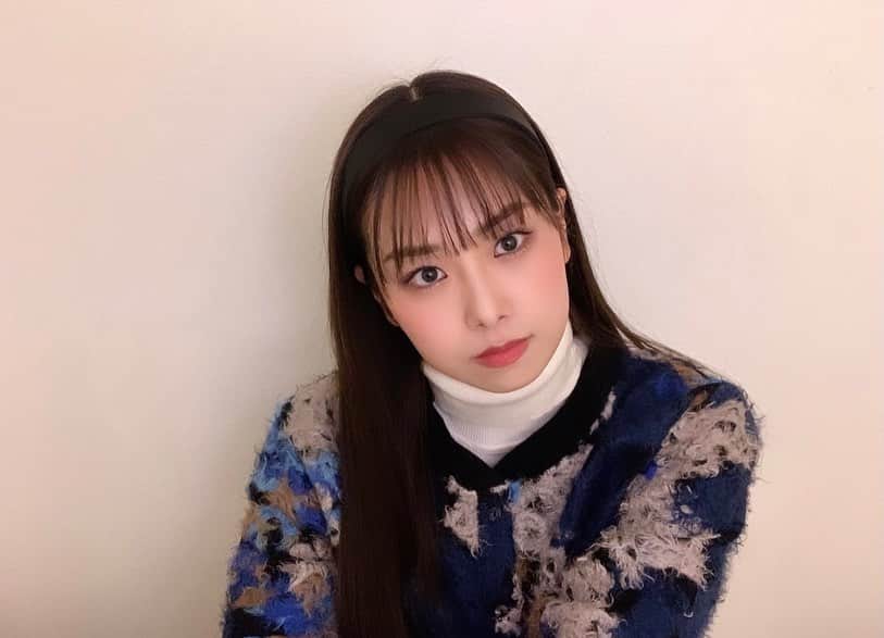 松田リマさんのインスタグラム写真 - (松田リマInstagram)「. 前髪を作ったら着けたいと思っていた カチューシャを着けてみました！😆 ...