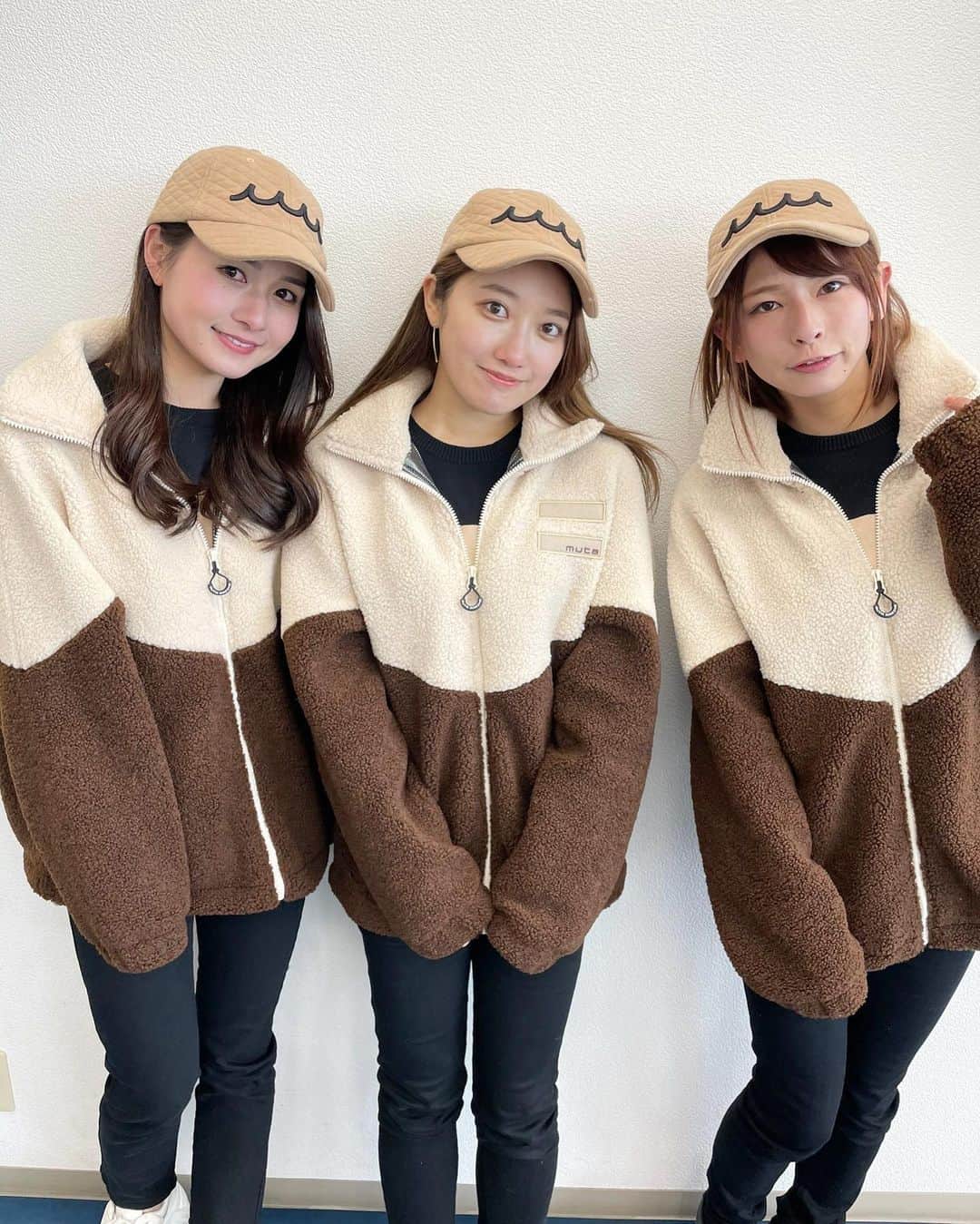 五十嵐みさのインスタグラム：「. mutaracingの研修を受けてきました！ . そして今年1年間レースクイーンとして一緒に活動する美優ちゃん、えまちゃんともお話ができてこれからの活動がわくわく✌️ . #レースクイーン#supergt#スーパーgt#muta#mutaracing#mutamarin#ムータ#mutafairies#モータースポーツ#ロータス#サーキット」