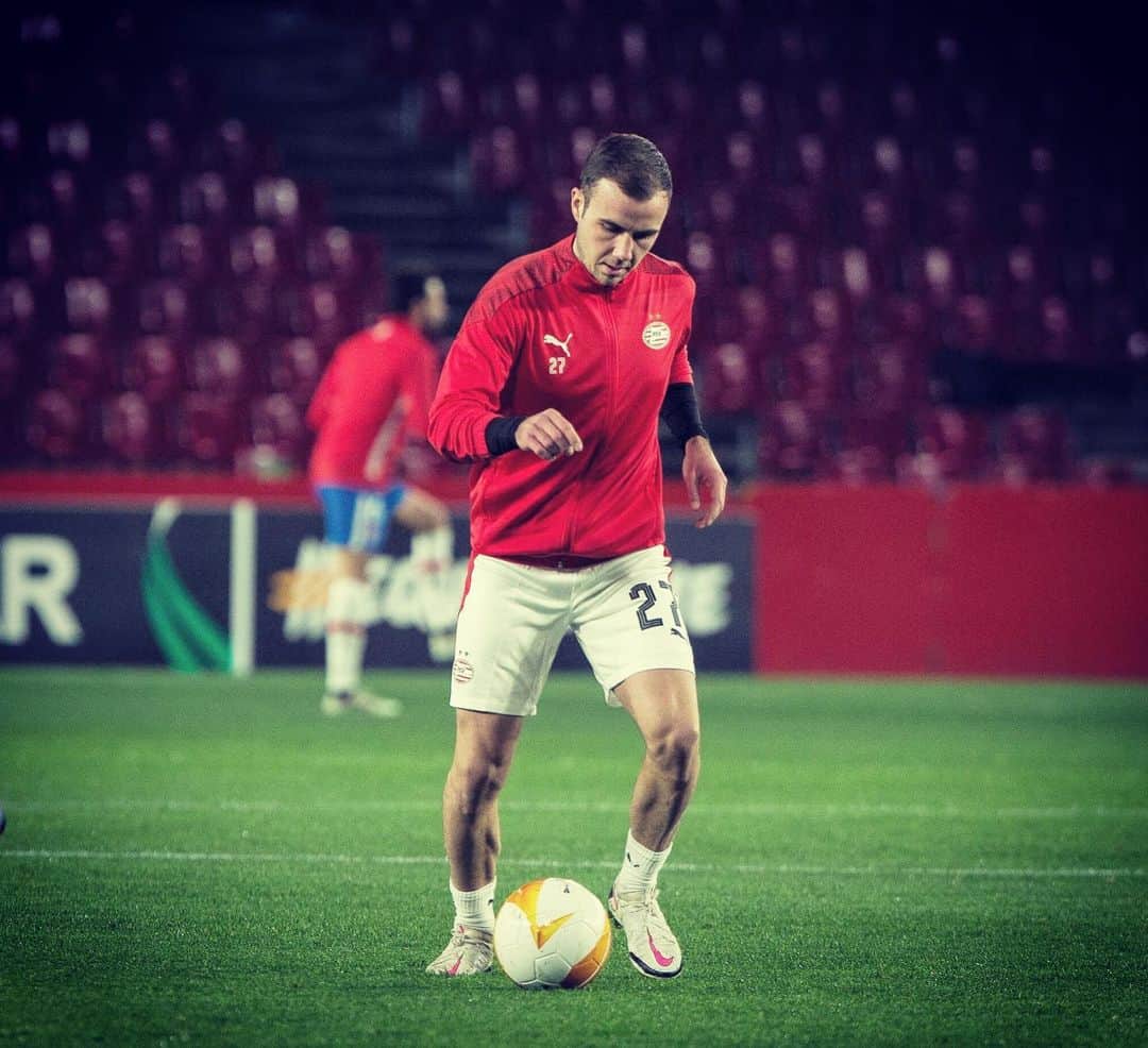 のインスタグラム：「Getting ready for @europaleague」