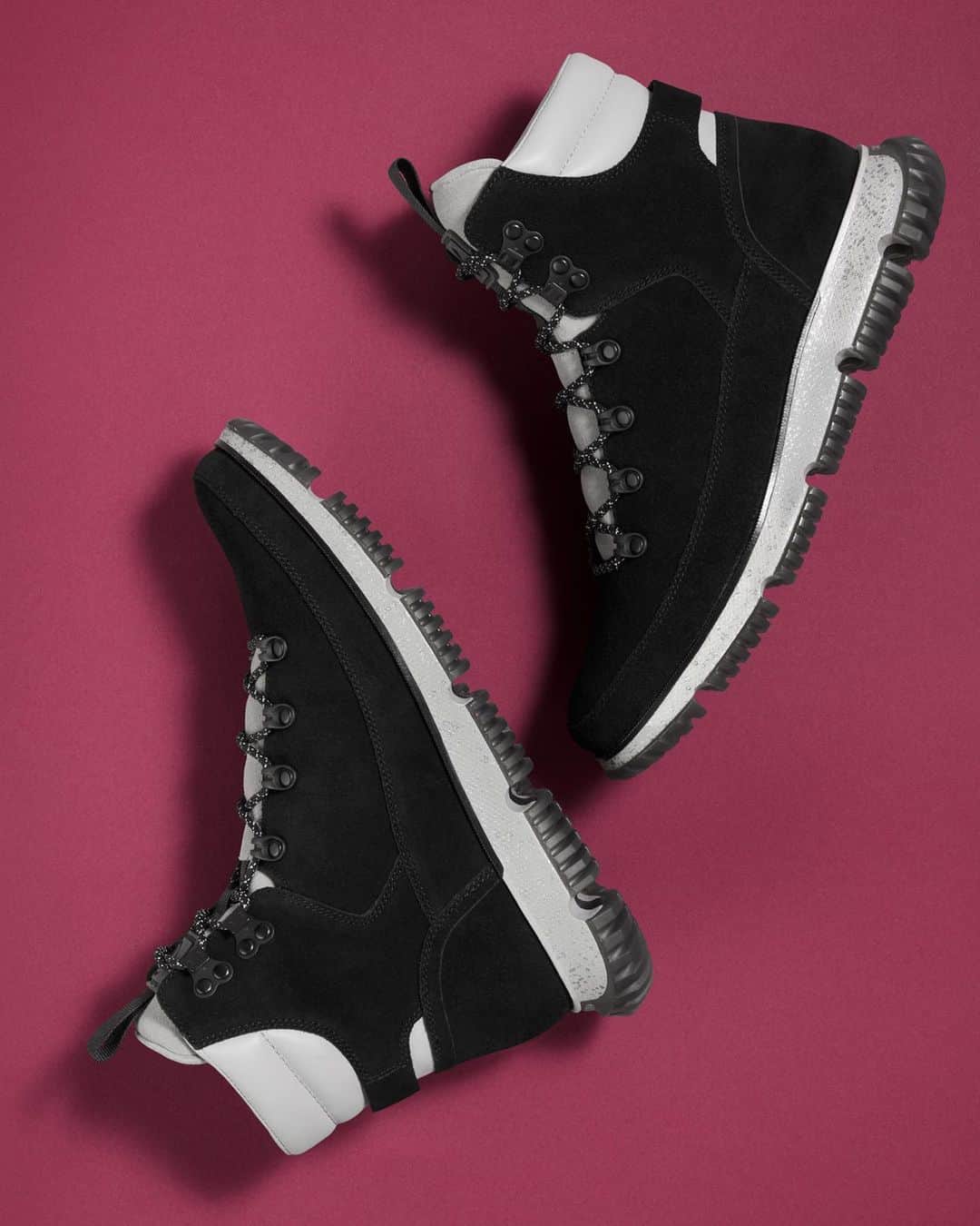 Cole Haanのインスタグラム：「Roam confidently in these (very) limited-edition 4.ZERØGRAND Hikers, our first collaboration with @xhibition_. Featuring unique detailing, they’re available exclusively to Cole Haan members now!  Sign up (for free) and shop at the link in bio.」
