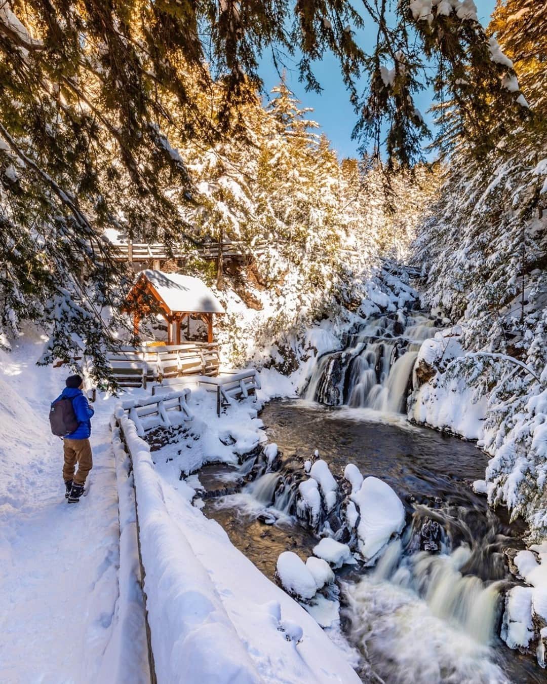Explore Canadaさんのインスタグラム写真 - (Explore CanadaInstagram)「“Paradise doesn’t have to be tropical.” ❄️ This winter paradise is Victoria Park - a 130 year old, 3,000-acre treasure in the heart of Truro, Nova Scotia. With breathtaking features, including a dramatic gorge, winding river, cascading waterfalls and a stately old-growth Eastern Hemlock forest, it’s the perfect place to stretch your legs, breathe in some fresh, crisp air and appreciate the beauty of nature. #ExploreCanada #CanadaNice⁠ ⁠ #ExploreCanada ⁠ ⁠ *Know before you go! Check the most up-to-date travel restrictions and border closures before planning your trip and if you're travelling in Canada, download the COVID Alert app to your mobile device.*⁠ ⁠ 📷: @acorn_art_photography⁠ 📍: @visitnovascotia⁠ #VisitNovaScotia⁠」2月18日 1時02分 - explorecanada