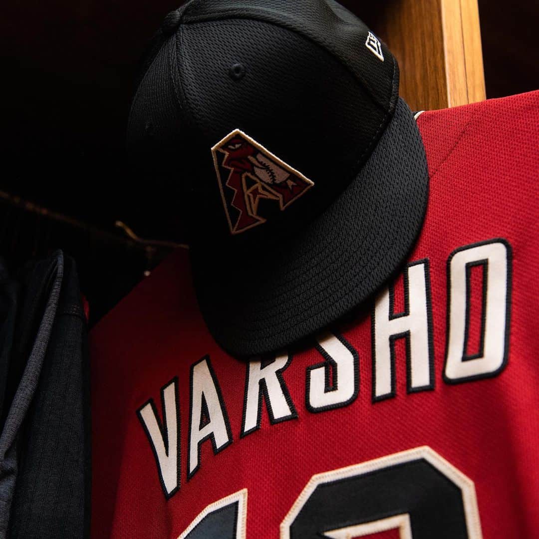 アリゾナ・ダイヤモンドバックスさんのインスタグラム写真 - (アリゾナ・ダイヤモンドバックスInstagram)「It’s happening. Baseball. Is. Back.」2月18日 1時09分 - dbacks