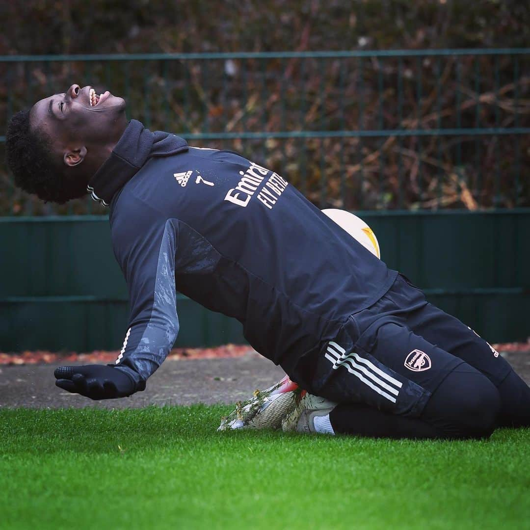 アーセナルFCさんのインスタグラム写真 - (アーセナルFCInstagram)「Training ground vibes 🥰  #Arsenal #Saka #training #UEL」2月18日 1時11分 - arsenal