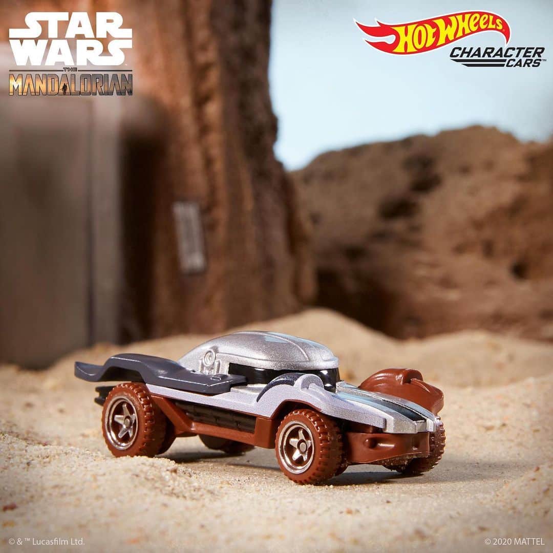 Hot Wheelsさんのインスタグラム写真 - (Hot WheelsInstagram)「Looking for the perfect The Mandalorian themed Hot Wheels Character Cars? May the Force be with you. #HotWheels #StarWars」2月18日 2時06分 - hotwheelsofficial