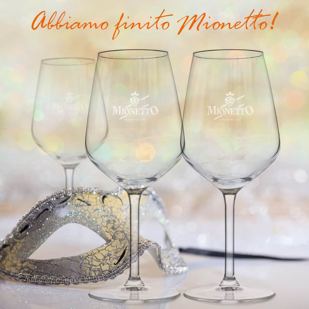 Mionetto Proseccoのインスタグラム：「A Carnevale ogni scherzo vale… tranquilli, non proprio tutti! 😉🥂🍾⁣  #carnevale2021 #mionettoprosecco #mionettoinsieme⁣ ⁣ Bevi Mionetto responsabilmente」