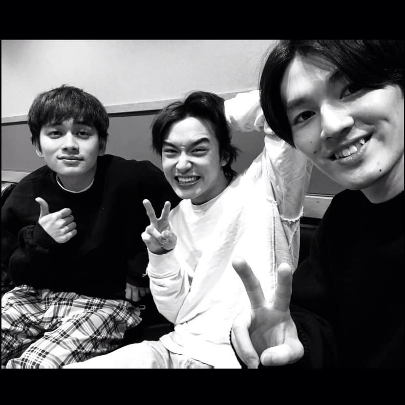 のインスタグラム：「同級生 @take_me_1103 @pantystar_masaki @koudai_matsuoka.official」