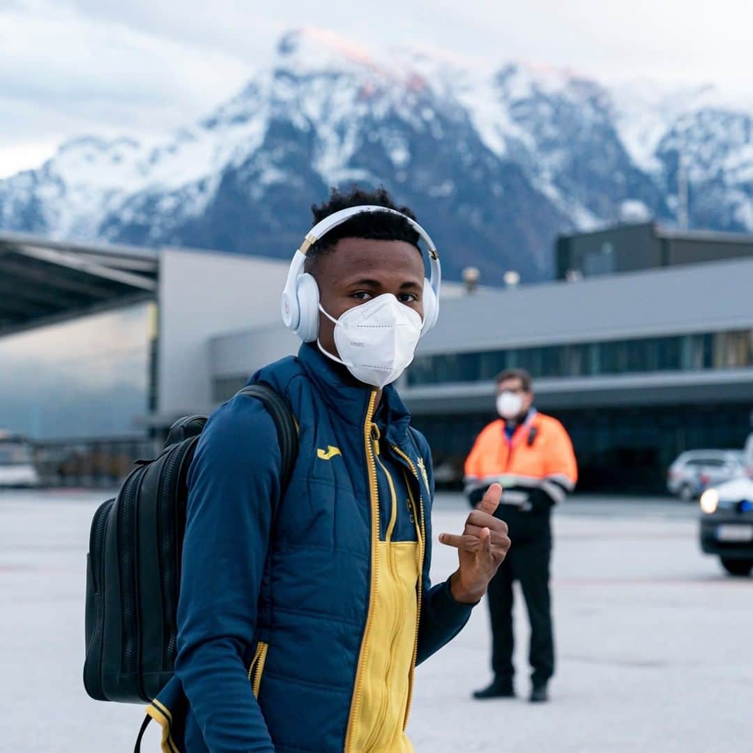 ビジャレアルCFのインスタグラム：「¡Ya estamos en Salzburgo 🏔️🇦🇹!  We’ve arrived in Salzburg 🏔️🇦🇹!  #Villarreal #futbol #soccer #football #UEL #europaleague」