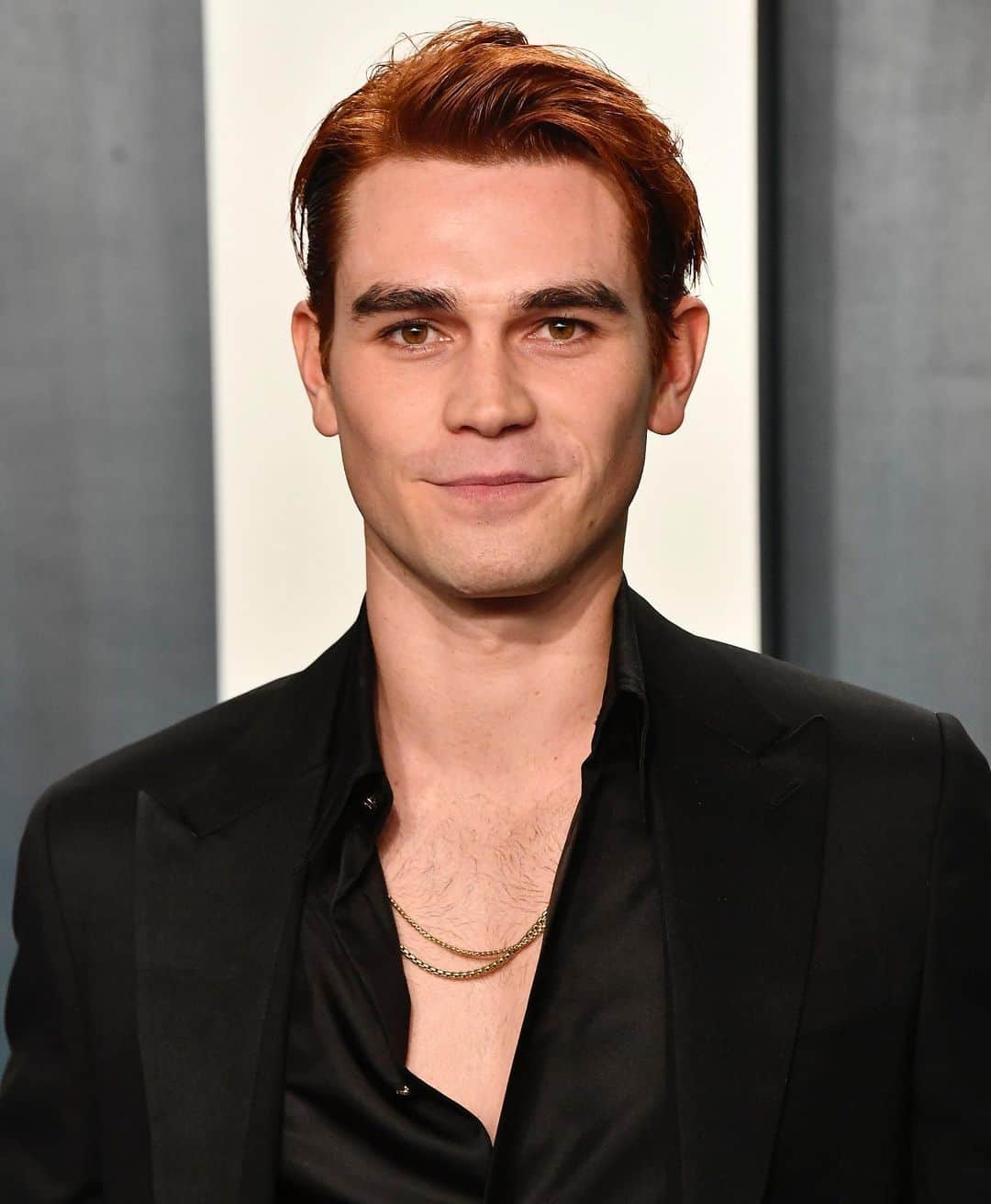 Just Jaredさんのインスタグラム写真 - (Just JaredInstagram)「Oops. Riverdale’s KJ Apa accidentally posted a video to his public social media page that was meant for his close friends only. Tap this pic in the LINK IN BIO to watch the video.  #KJApa Photo: Getty」2月18日 2時25分 - justjared