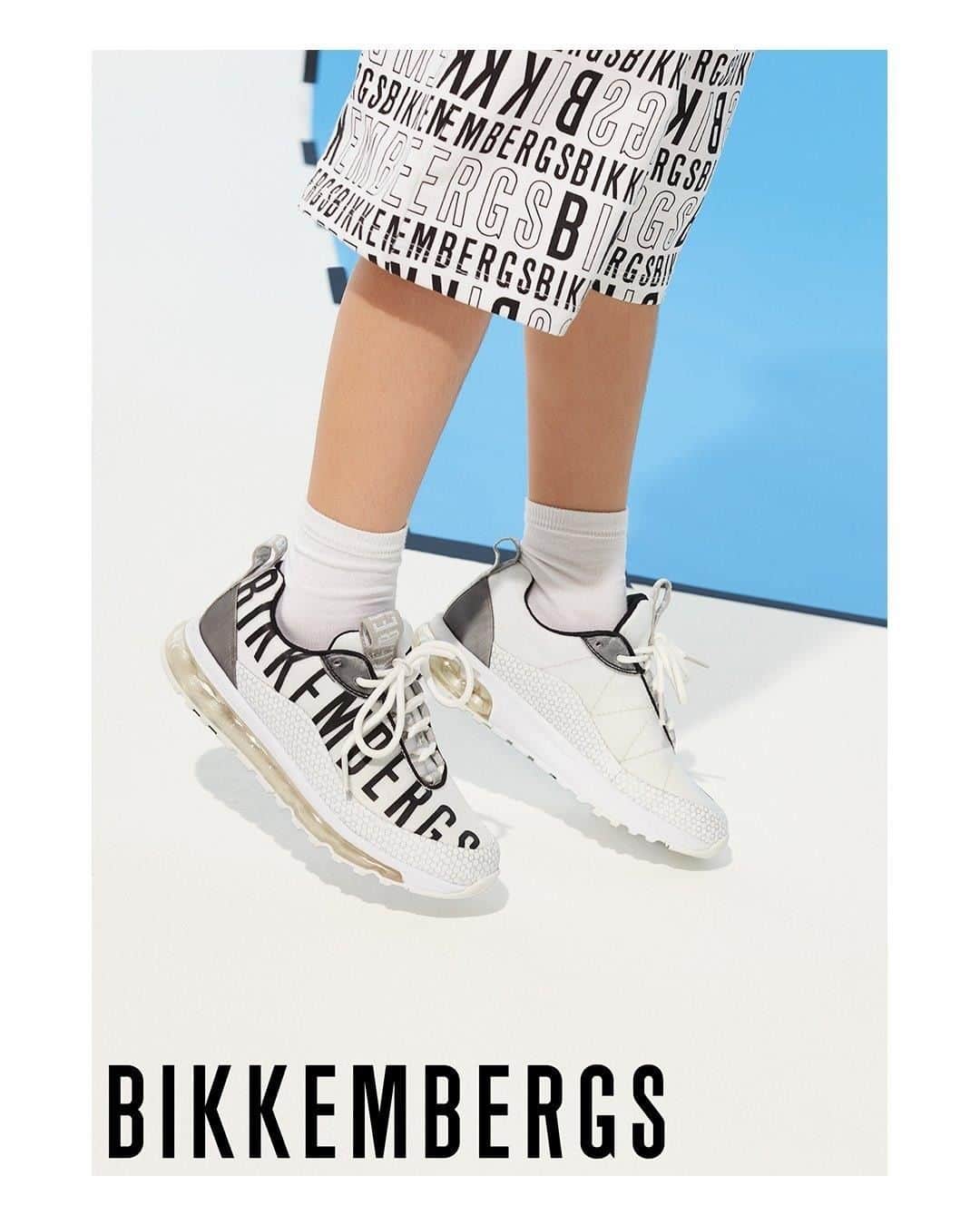 ダーク ビッケンバーグのインスタグラム：「Get off the ground! The Bikkembergs’ SS2021 collection will make your kids fly high.  #DirkBikkembergs #Bikkembergs #BKKJunior #SS21」