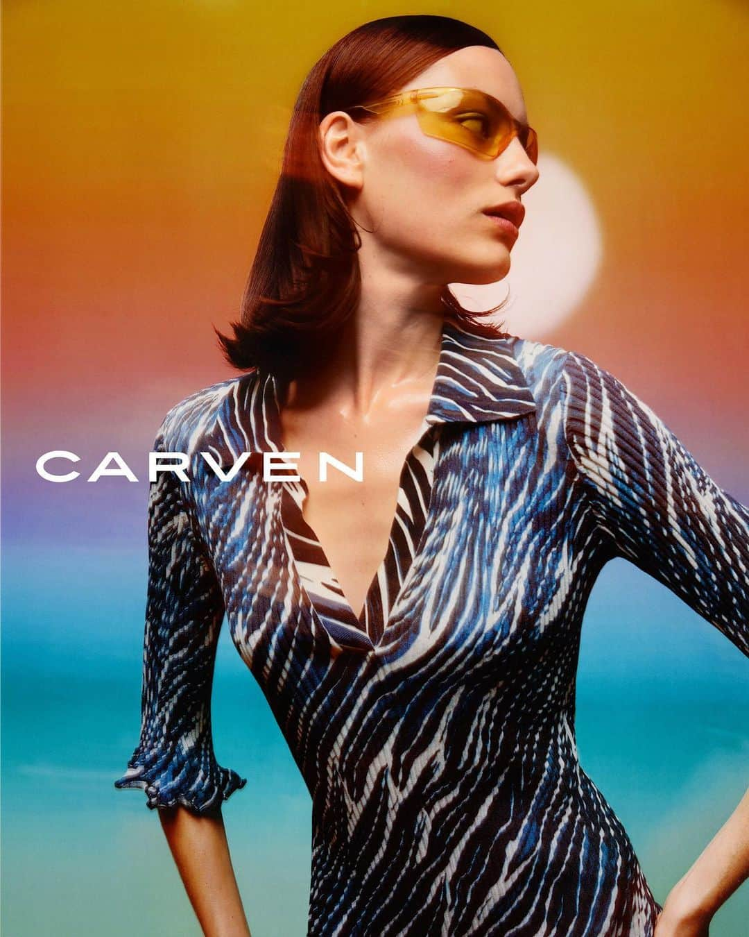 カルバンのインスタグラム：「#Carven Spring-Summer 2021 Collection  Artistic direction @olivierleone Photographer @carlijnjacobs Video @axelmorin_ Stylist @victoiresimonney Image @carlafrediani & @yoannetmarco Model @carolineknudsen_ Choreographer @ericvonchristison Hair @ramoneyluv Makeup @karinwesterlundd Manicure @beatrice_eni Set design @corentin_still Casting @ikki_casting Production @white_dot_prod Sound design @lauriedarmon  A pop-chic spirit, a movement between the strange and the casual, between the mysterious and the iconic, #Carven Spring-Summer 2021 Collection is now available in stores and on www.carven.com   #CARVENSS21」