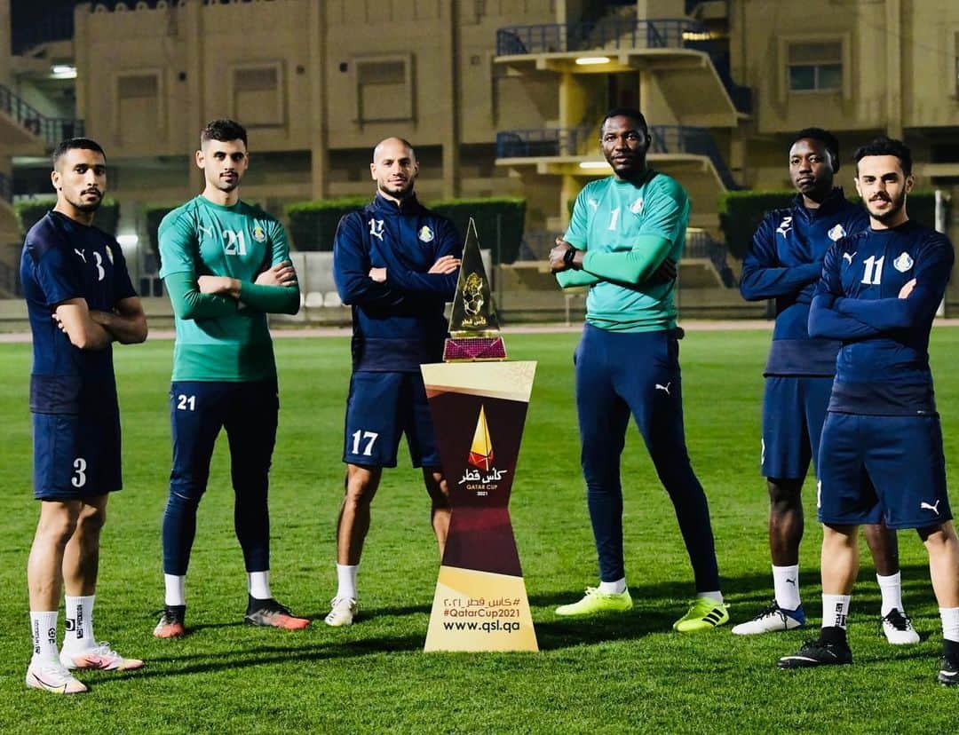 アドレーヌ・グェディウラのインスタグラム：「Ready to fight ⚡️🔥💥 #QatarCup2021 #Panthers @algharafaclub @qsl @qfa」