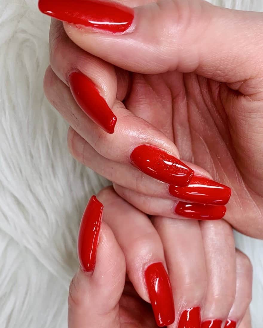 武田久美子さんのインスタグラム写真 - (武田久美子Instagram)「#red nails」3月4日 14時36分 - kumikotakedaofficial