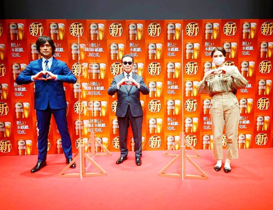 TBS「はやドキ！」のインスタグラム：「タモリさんと江口洋介さんを直撃🎤﻿﻿ ﻿﻿ 料理がお好きだというお2人🍳﻿﻿ ﻿﻿ 江口さんは自らアジを捌き﻿﻿ ビールに合うおかずを作ったそう🐟﻿﻿ ﻿﻿ タモリさんは料理を作りながら飲むビールが﻿﻿ お好きなようです🍺💕﻿﻿ ﻿﻿ 新本麒麟のCMで美味しそうに飲む﻿﻿ お二人の姿も必見です👀✨﻿﻿ ﻿﻿ ありがとうございました！﻿﻿ ﻿﻿ 山形﻿﻿ ﻿﻿ ﻿﻿ #タモリ さん﻿﻿ #江口洋介 さん﻿﻿ #直撃🎤﻿﻿ #山形純菜﻿﻿ #アナウンサー﻿﻿ #はやドキ﻿﻿ #tbs」